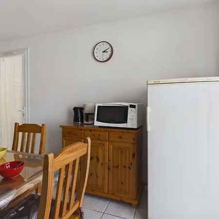 Maison Mitoyenne Avec Parking - 4/5 Pers. - Fr-1-326-883 Vakantiehuis *