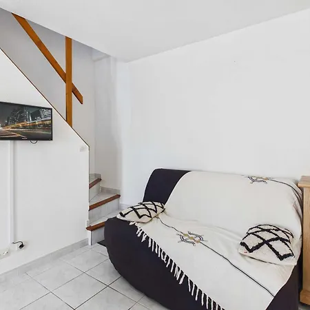 Maison Mitoyenne Avec Parking - 4/5 Pers. - Fr-1-326-883