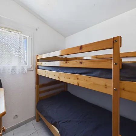 Holiday home Maison Mitoyenne Avec Parking - 4/5 Pers. - Fr-1-326-883